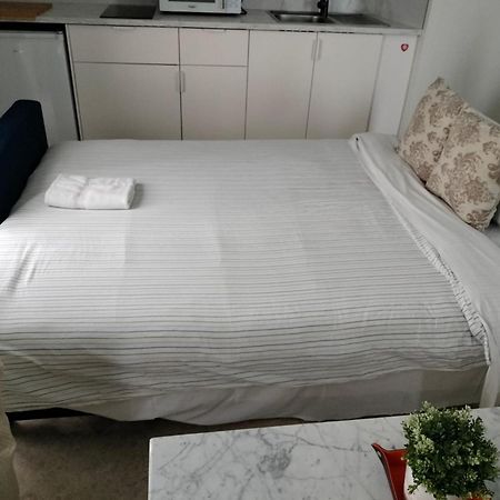 Petit Sagasta Apartamentos-Sagasta Sevilla Exteriör bild